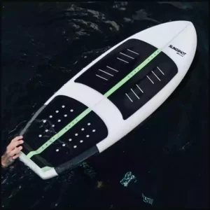 SLINGSHOT WF-1 V4 is our top-of-the-line wake-foil board for advanced and expert foilers. Built using our premium XR carbon-reinforced surf construction.